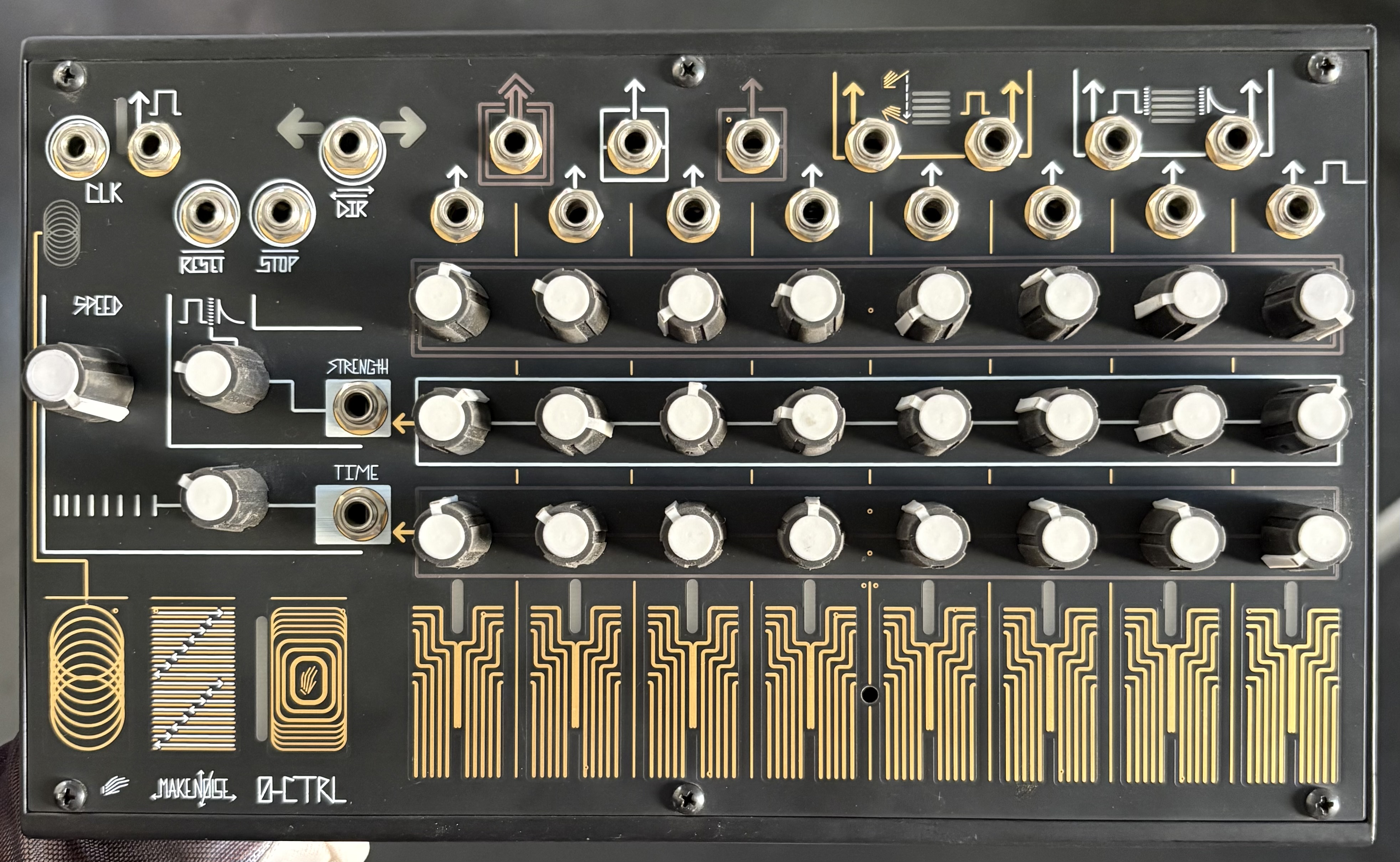 Make Noise Music-01 0-CTRL